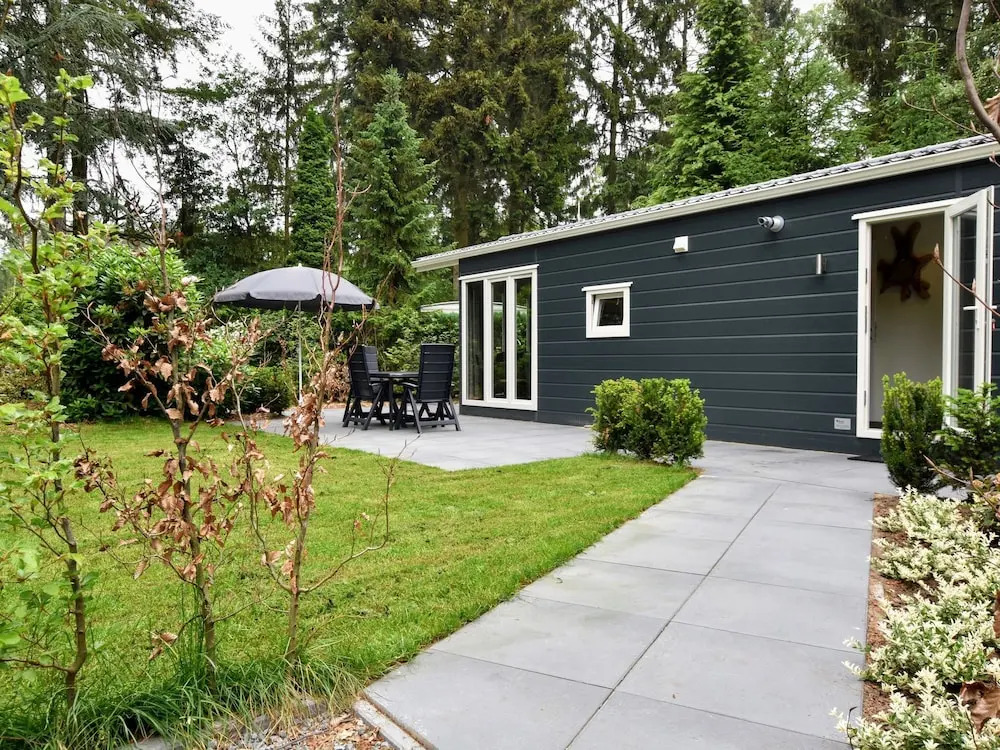 Contemporary Holiday Home in Vorden near Forest