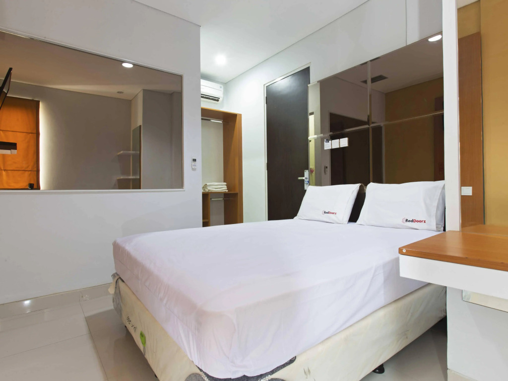 RedDoorz near Thamrin City