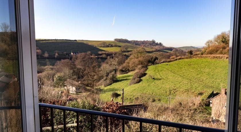 Three Horseshoes Inn