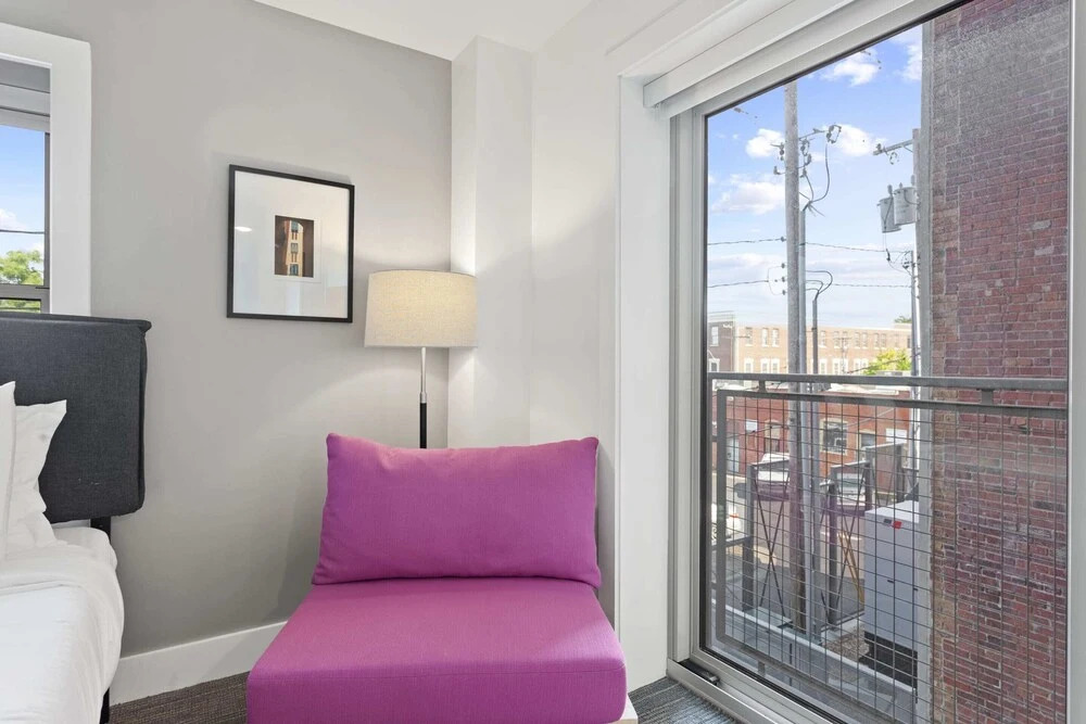 THE NETHERLAND - Modern MW Apts with Rooftop by Zencity