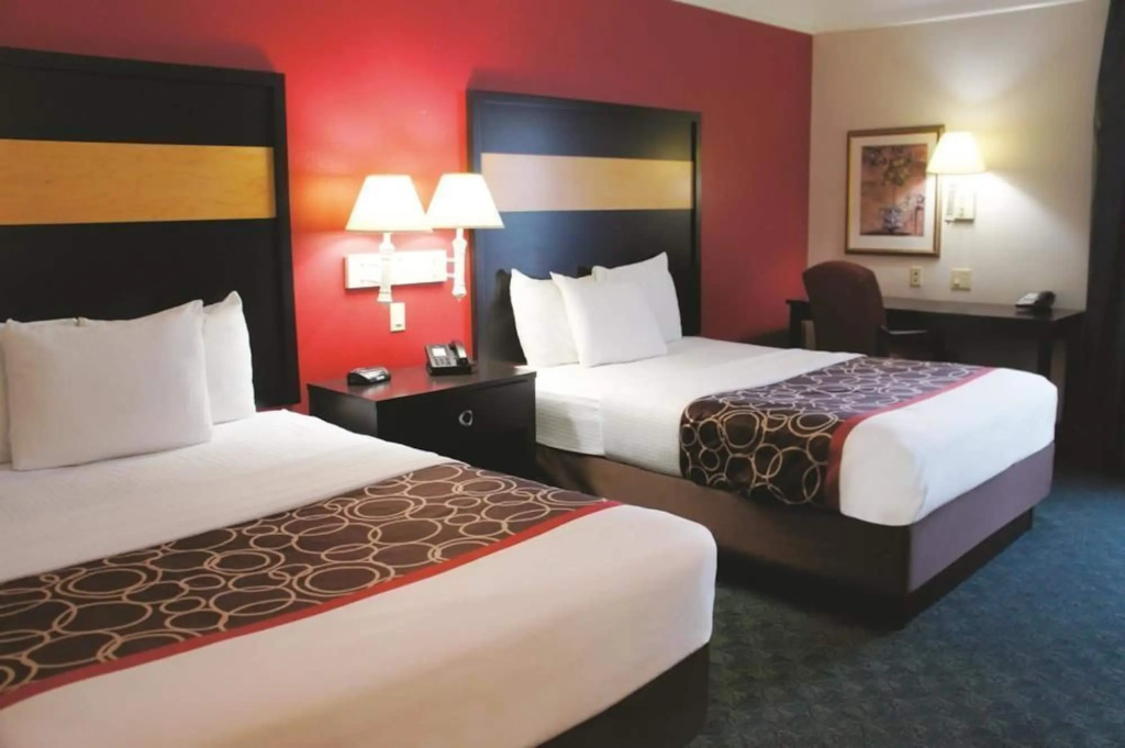 Sonesta Essential Hotel Houston-I-45 Spring