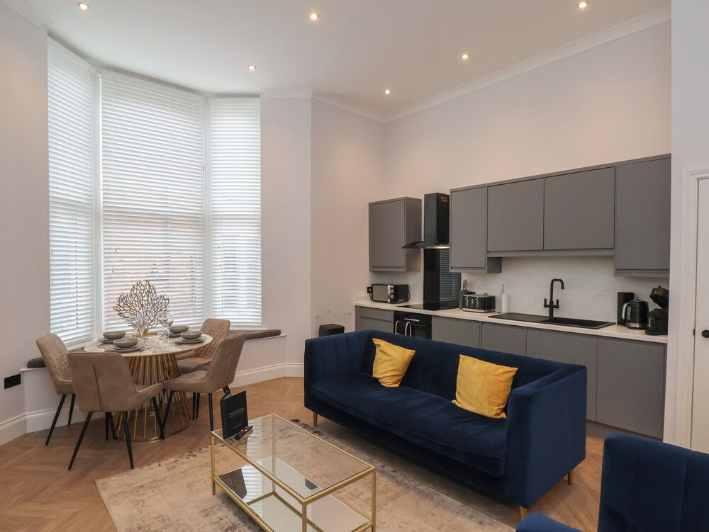 The Salisbury Apartment 105
