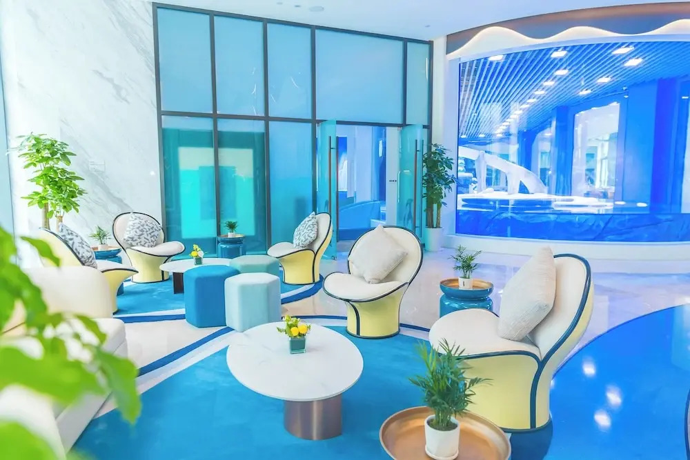 Haichang Penguin Wassim Hotel