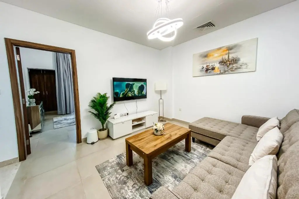 RH-Beautiful 3BR Villa with private pool near beach in Ras Al Khaimah