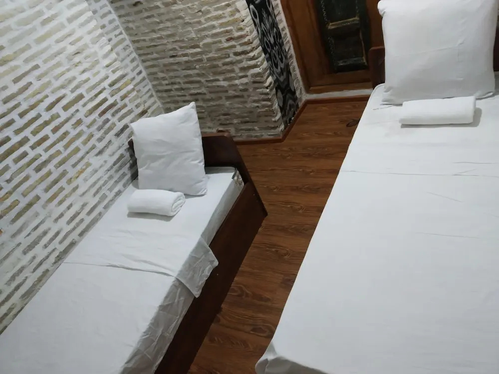 Ohun karavan saray historical 18th century hotel