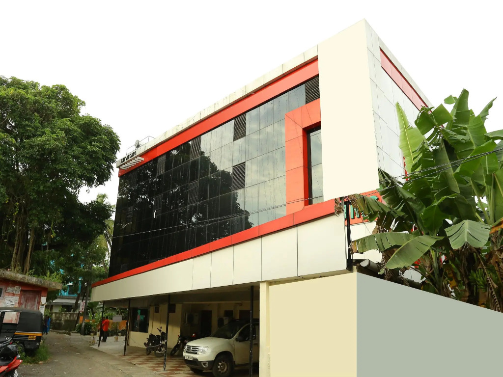 OYO Flagship 5202 Hotel Pearl Malabar