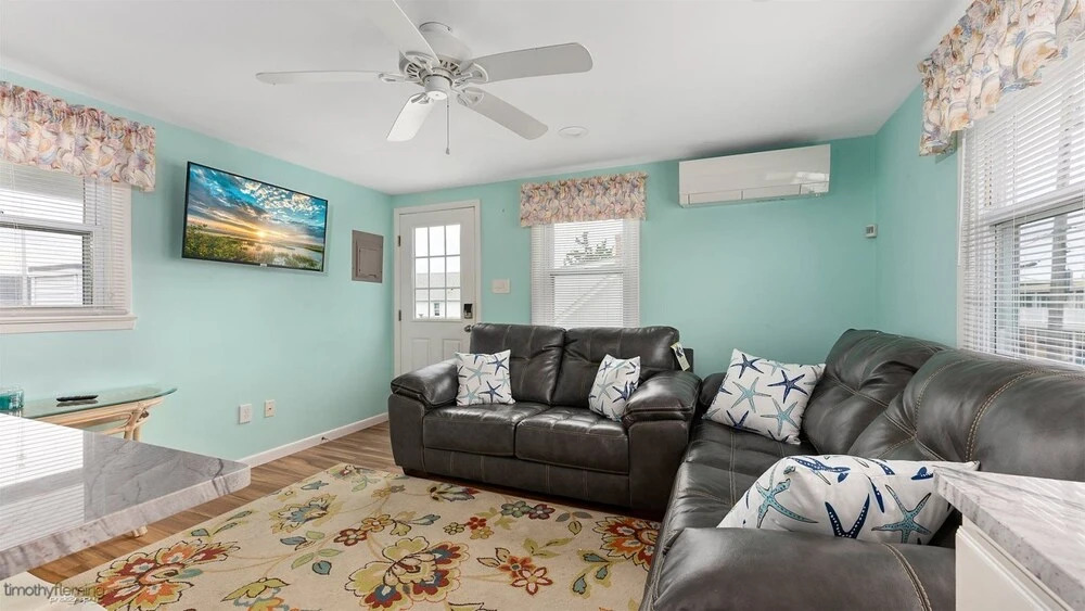 Wc5700 Atlantic Avenue, 2nd Floor