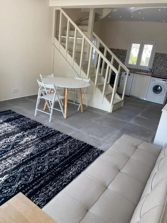 Wonderful 2-storey 2 bedroom apartment