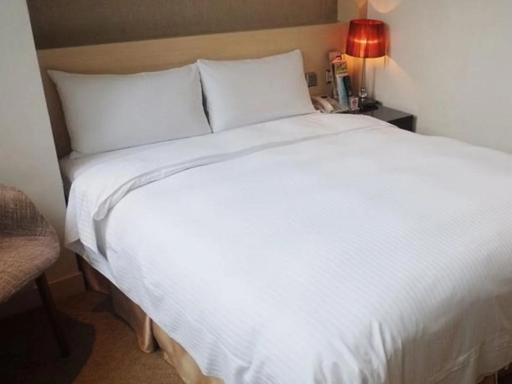 Link World Hotel