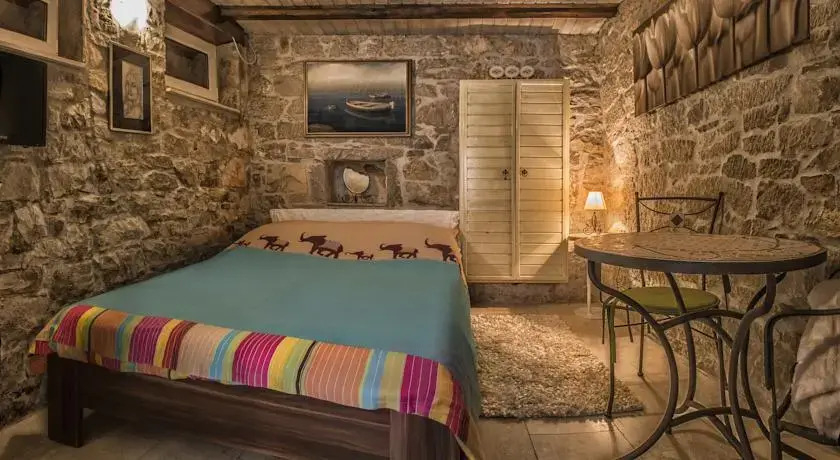Guesthouse Mirula