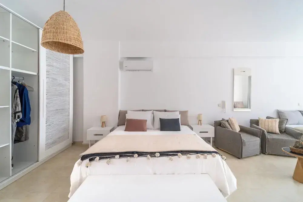 Alpha Urban Suites