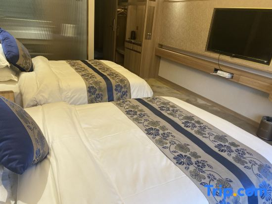 Guotou Four Seasons Jiuzhai Hotel