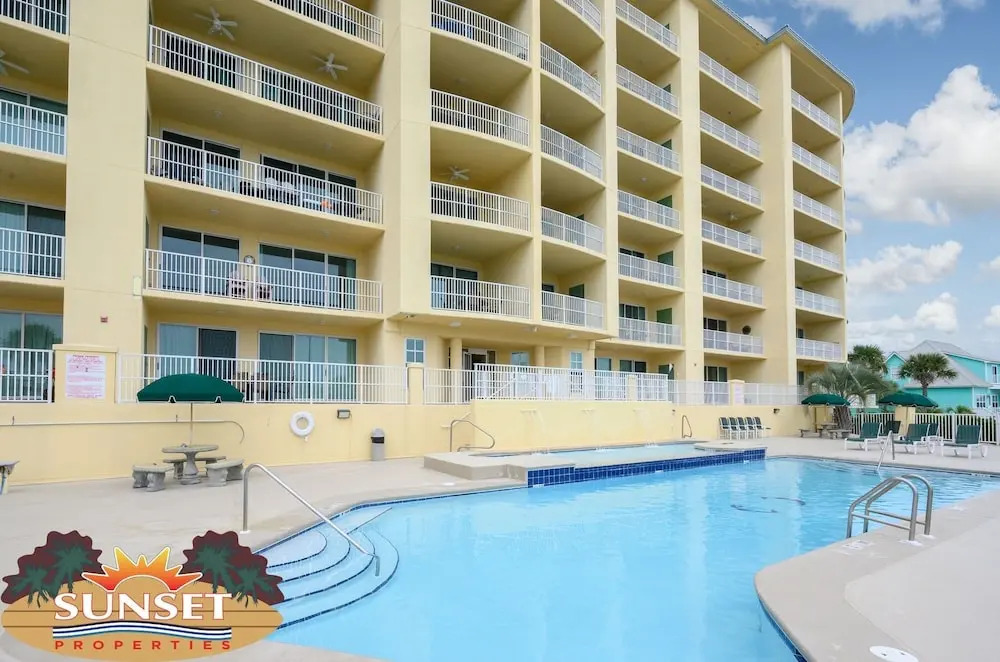 Indies 405 - 1 Br Condo