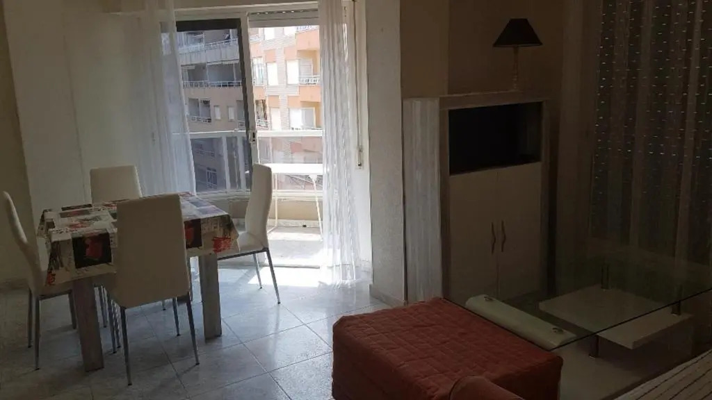 Only 100m from the beach, cosy flat ideal for family holidays