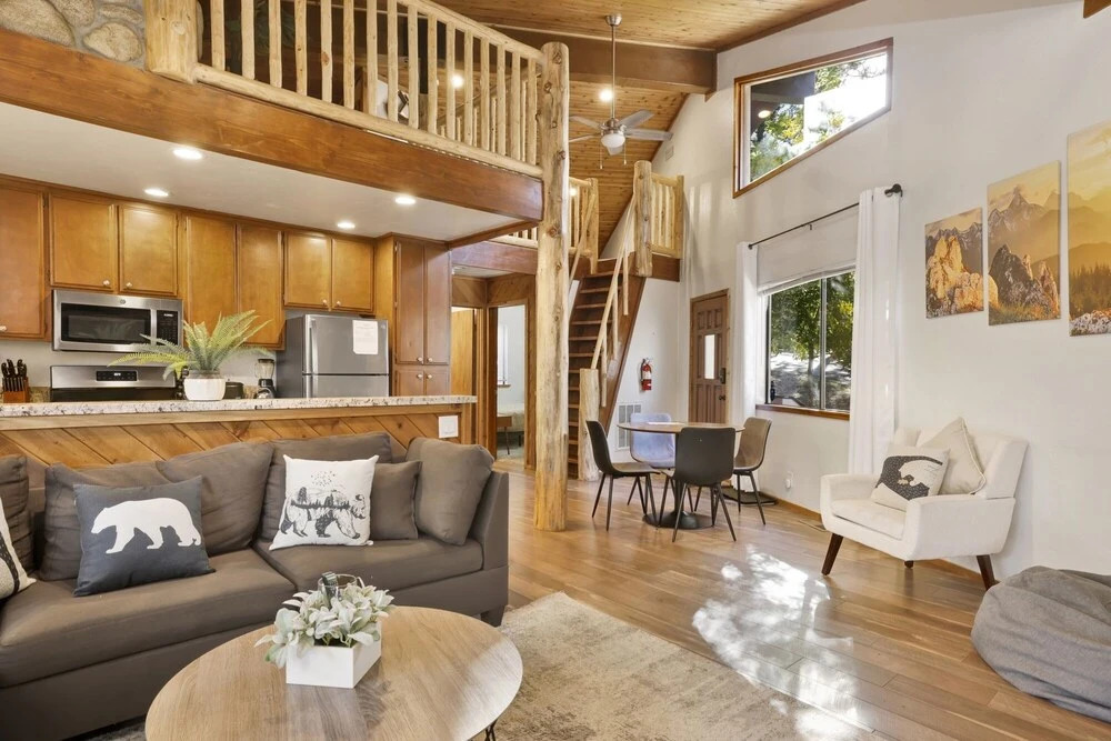 2210-sherwood Chalet 2 Bedroom Home by Redawning