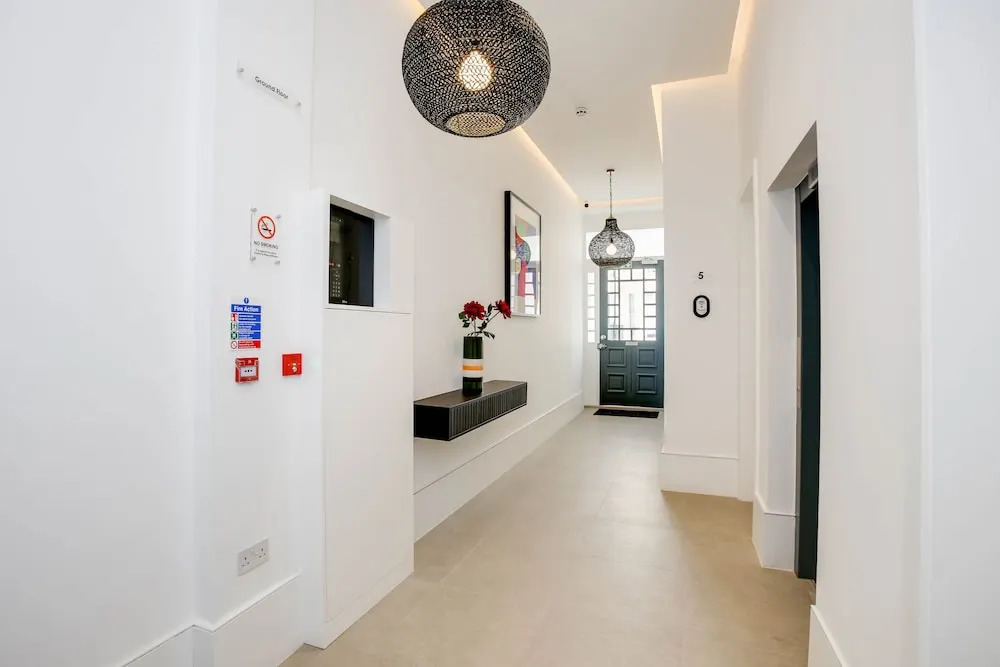 StayPrime Kensington Serviced Apartments