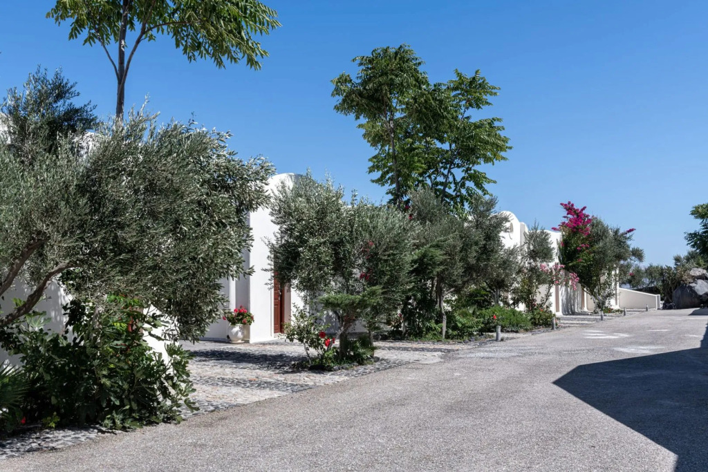 Splendour Hotel and Suites