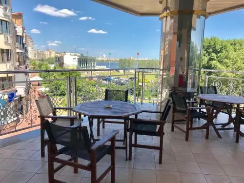 Visak Hotel