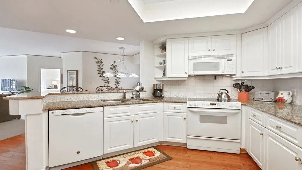 Windsor Place - 2 Br villa by RedAwning