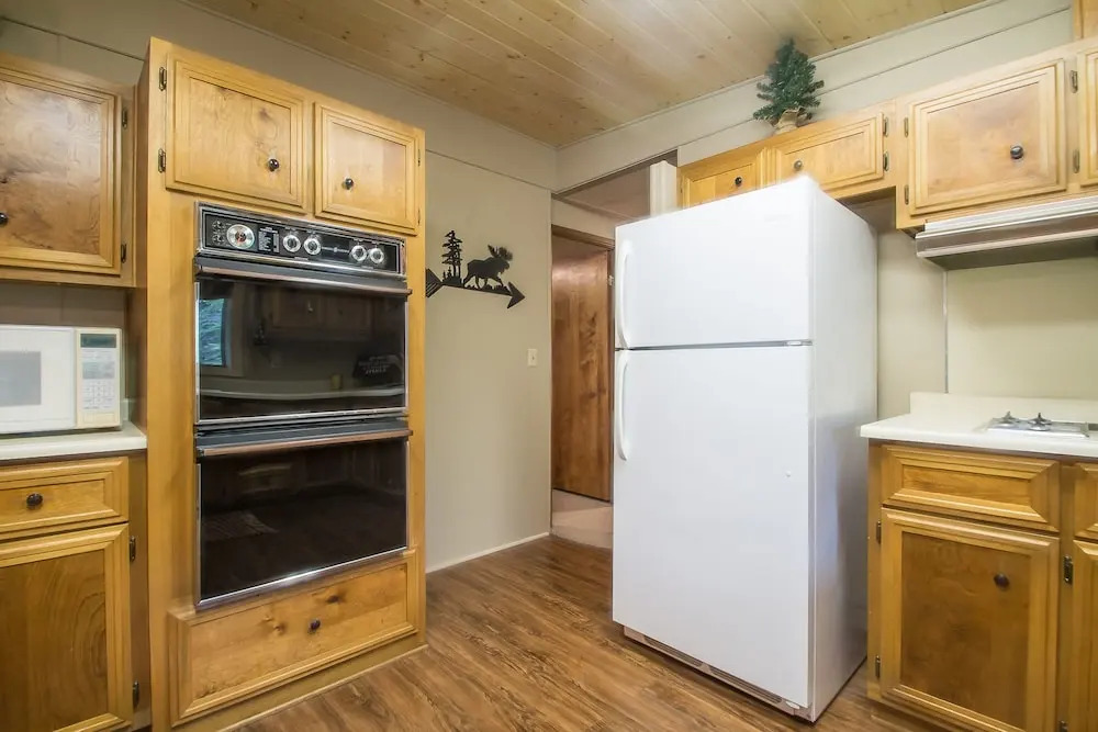 Heavenly Lake Haven Apartment 3 NW Comfy Cabins