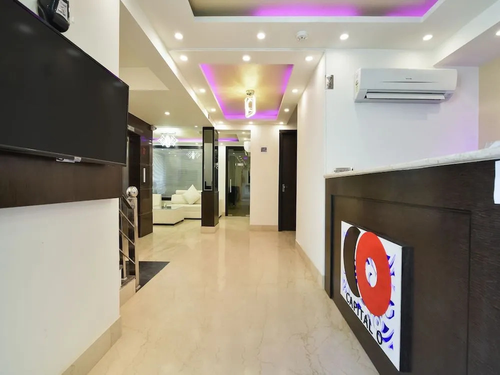 Capital O 40001 The Geras Chocolate House