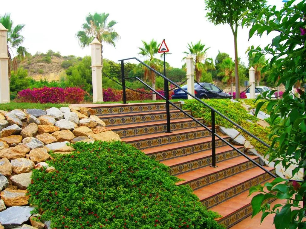 755 Las Ramblas Golf