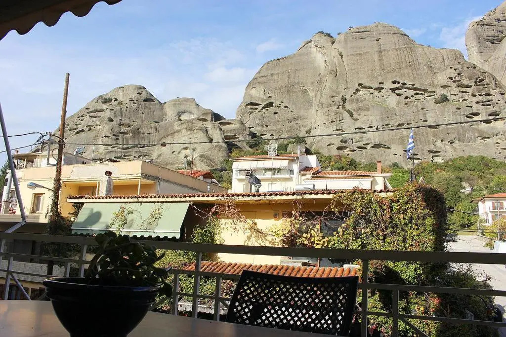 Alkinoos Apt -Inspiring Living in Meteora -3BD
