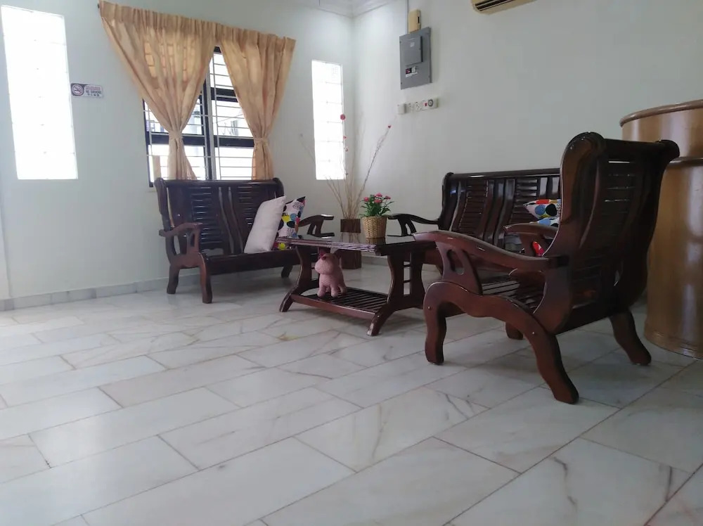 StayWonderful01 Kota Laksamana