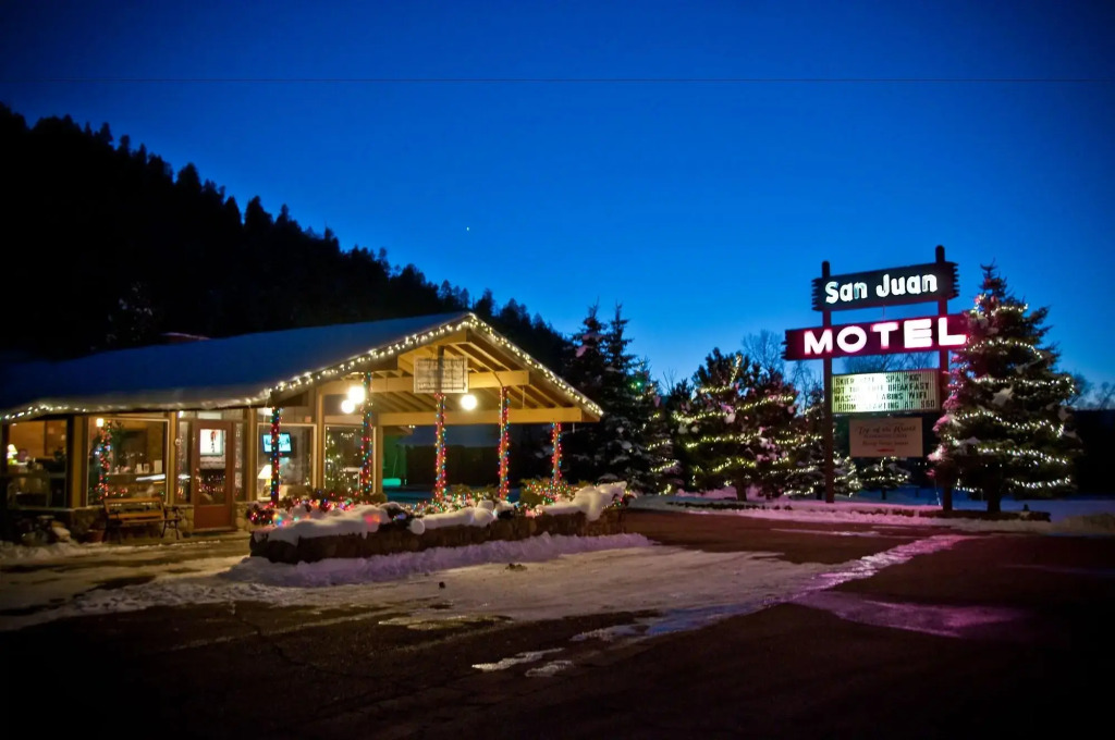 San Juan Motel & Spa