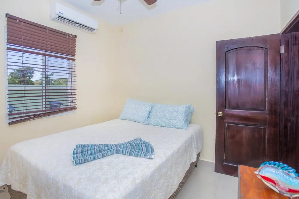 Serenity Casa in West Bay - 3 Br Home