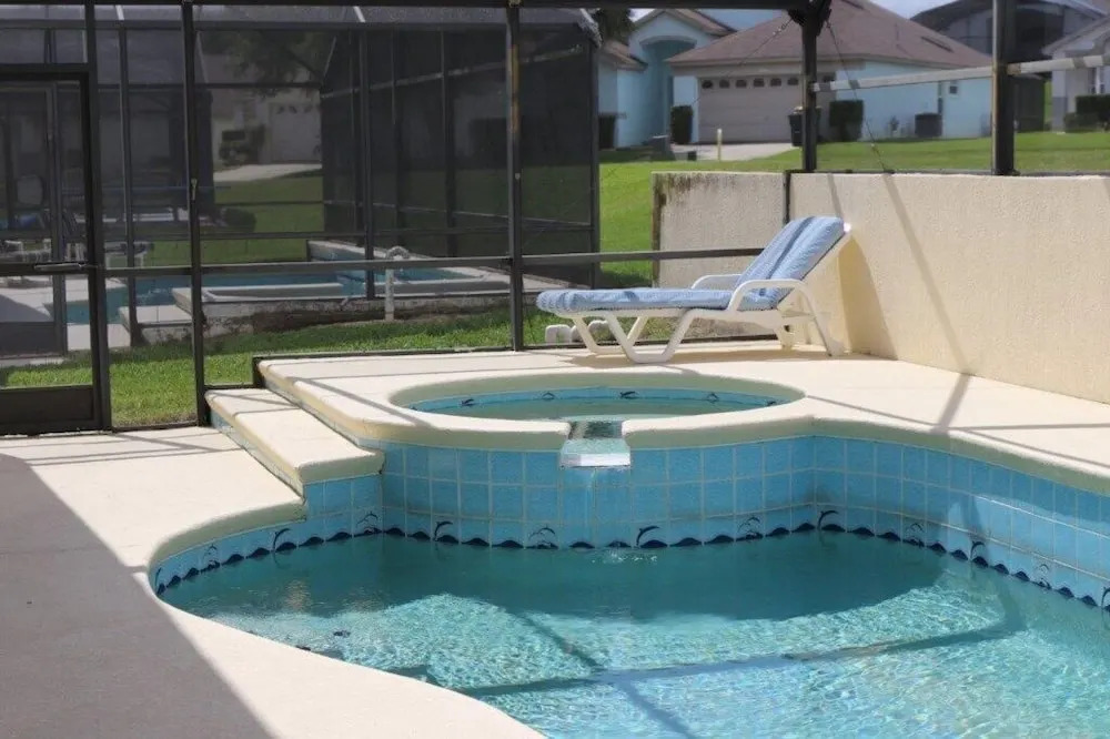Affordable Gem With South Facing Pool! 5 Bedroom Home