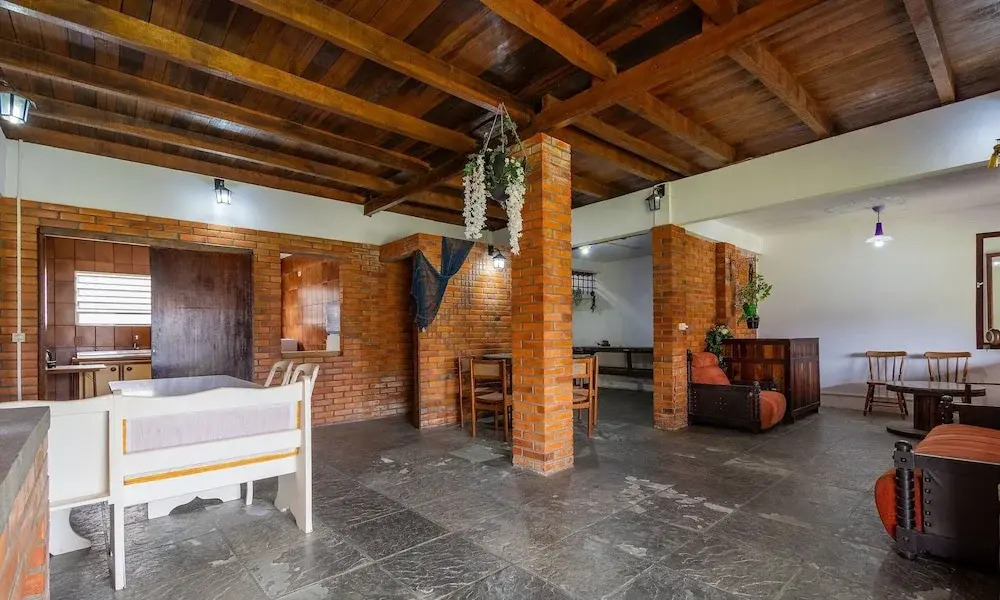 Large 3-bedroom House in Penha Sel0068