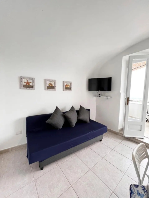 Calilla House by Procida Reserve