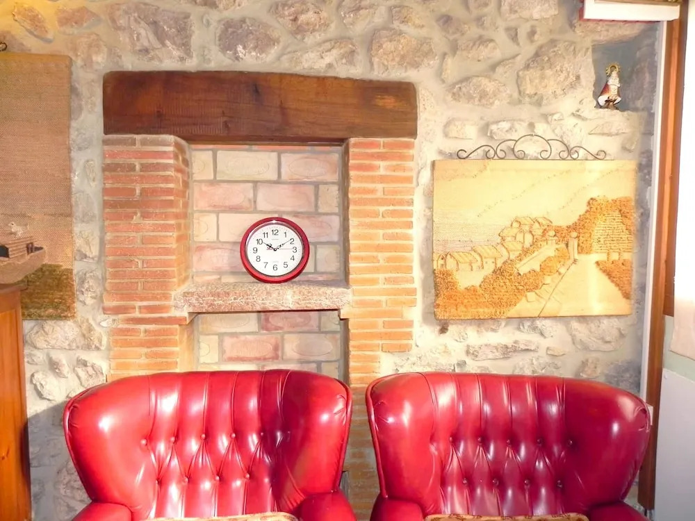 Apartment With 2 Bedrooms in Llanes, With Wonderful Mountain View, Fur