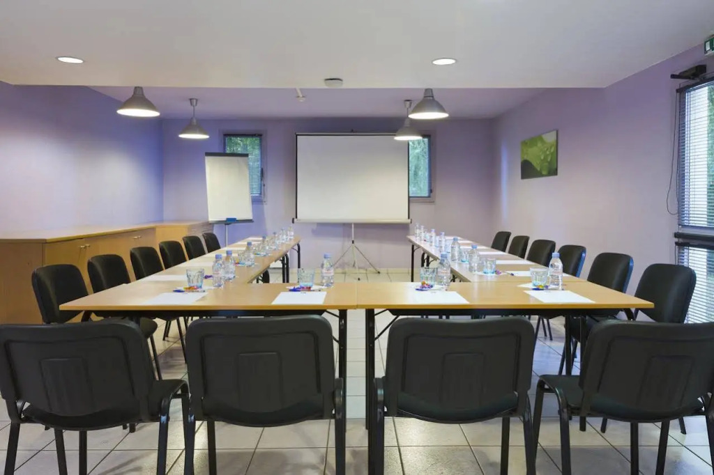 ibis budget Chilly-Mazarin Les Champarts