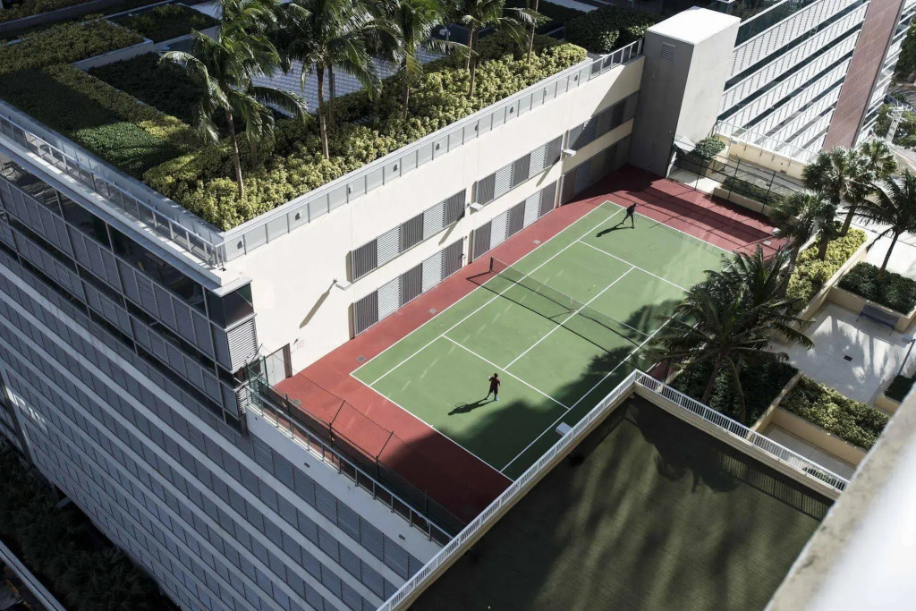 Dharma Home Suites Brickell Miami at One Broadway