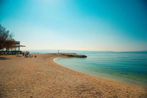 Olea, Two-Bedroom Duplex Suite near Žnjan Beach