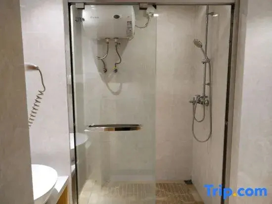 Tiantian Theme Apartment (Dongguan Wanjiang Bus Terminal Branch)