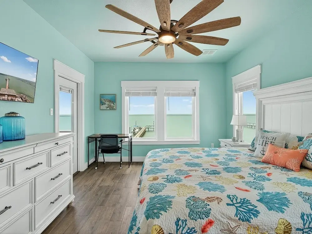 Coastal Vibes Rp230 3 Bedroom Home