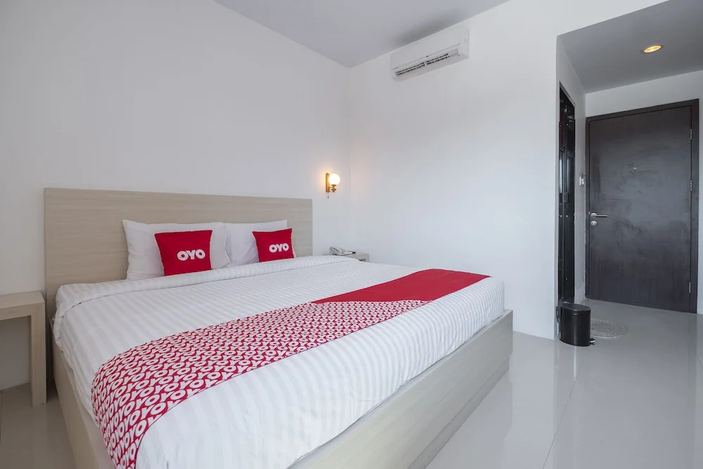 OYO 1633 Hotel Darma Nusantara 3
