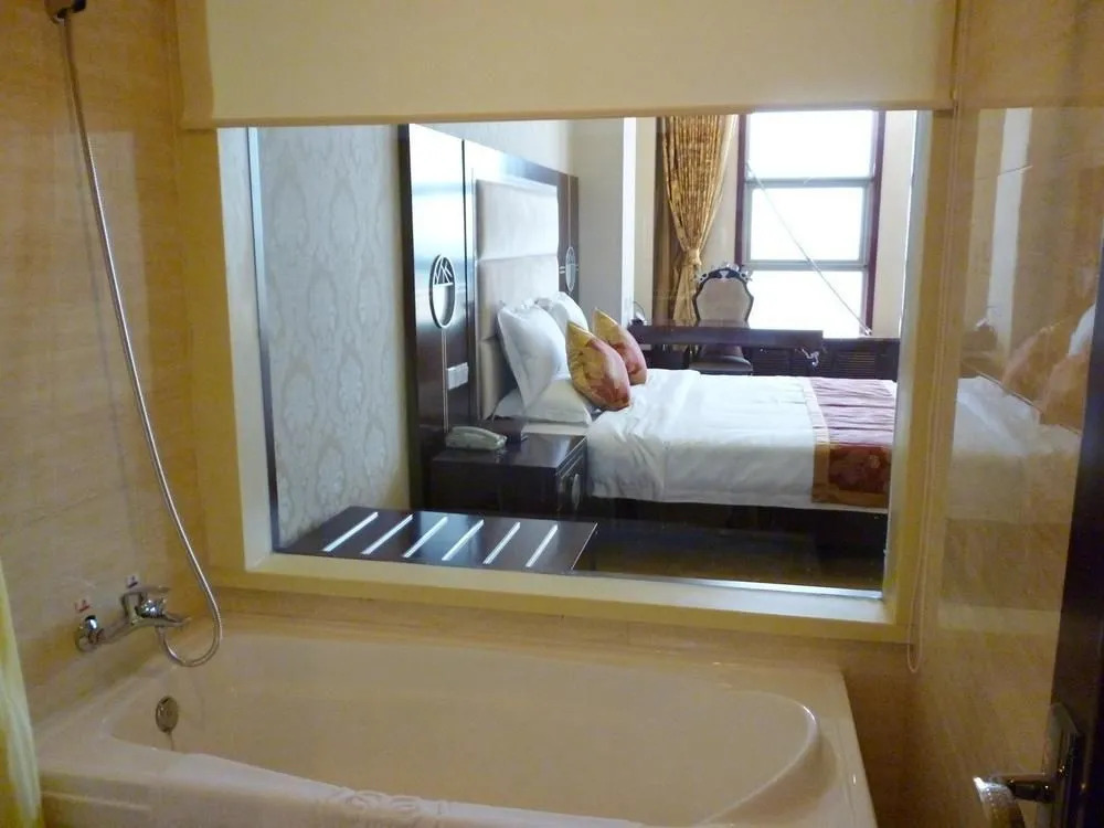 Hai Tian Boutique Holiday Hotel