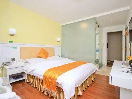 Shenzhen Huashang Hotel (Hongling Subway Station KKmall)