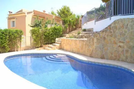 Villa with pool, mountain views, in Javea