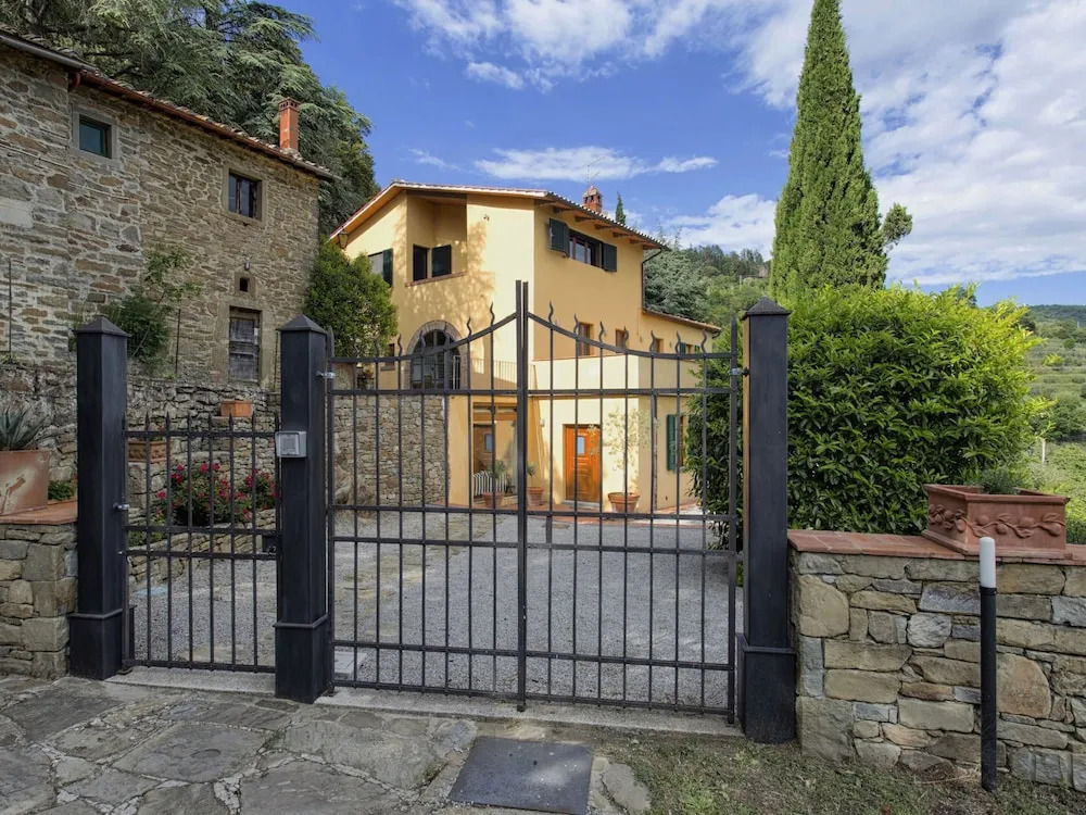 Magnificent Villa, Extremely Panoramic Position, Sauna, Hot Tub, Private Pool