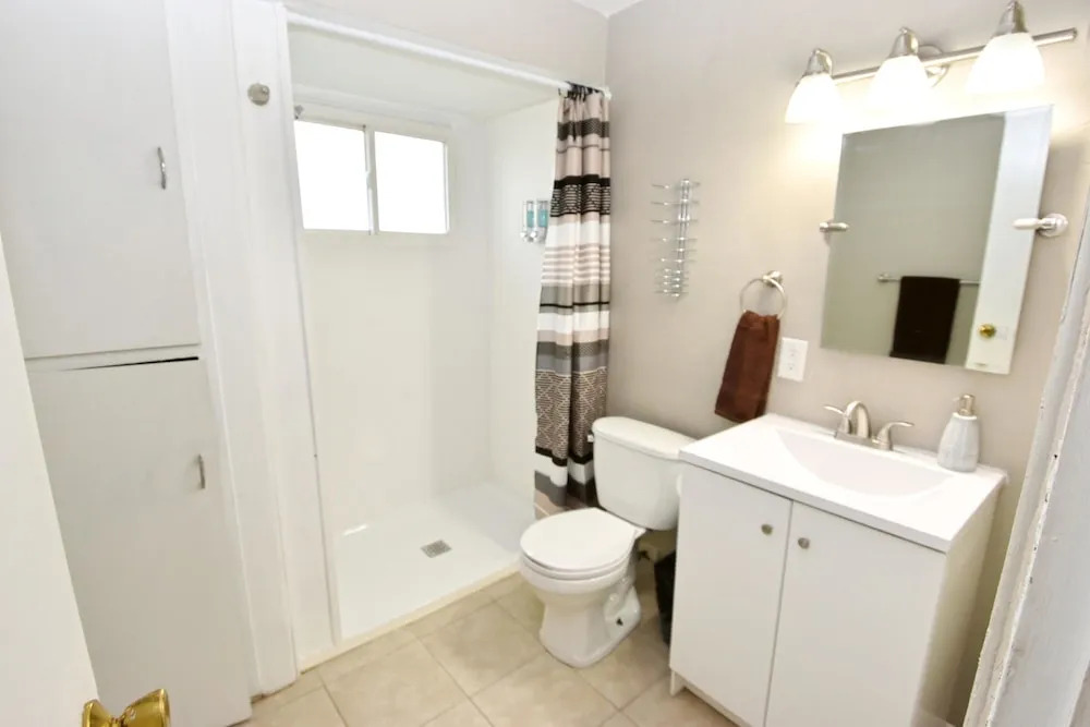1 Bedroom Apartment Near Notre Dame 1309 5