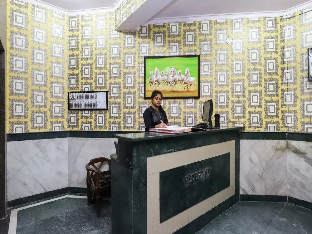 OYO 24436 Ramji 7 Grand
