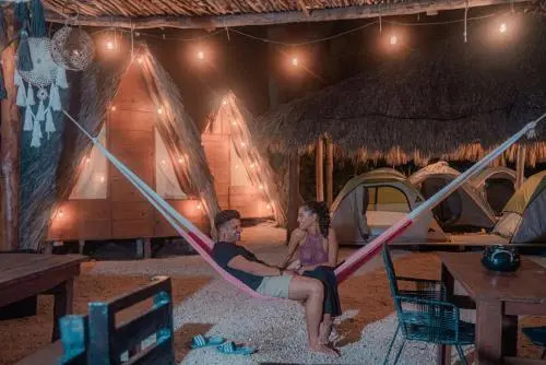 Mapache Hostel & Camping