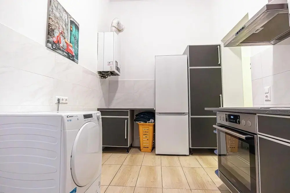 Large 5BR Central Flat Near Augarten