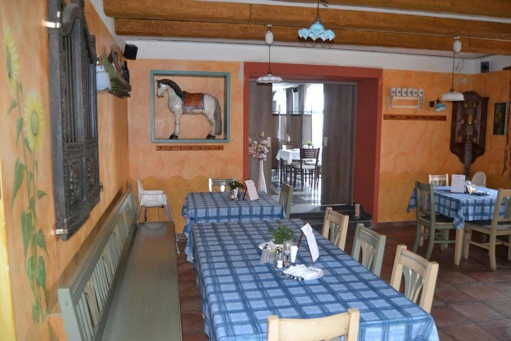 Penzion A Restaurace U Konicka