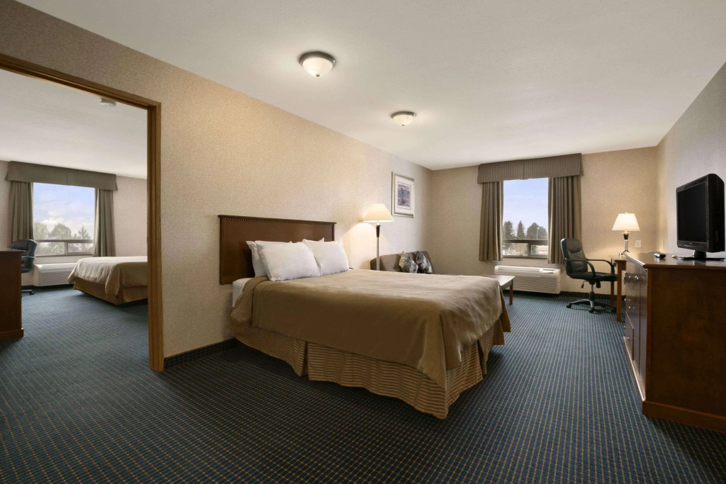 Days Inn by Wyndham Prince Albert